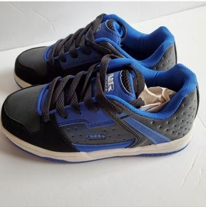 Kids running shoes Air Balance Blue new in box